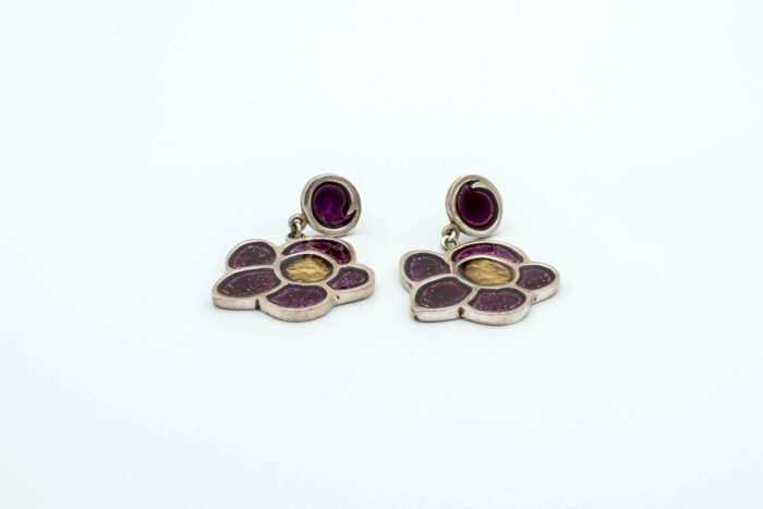 6F2DFE73-BDC6-43BD-A201-69AB75681ED2